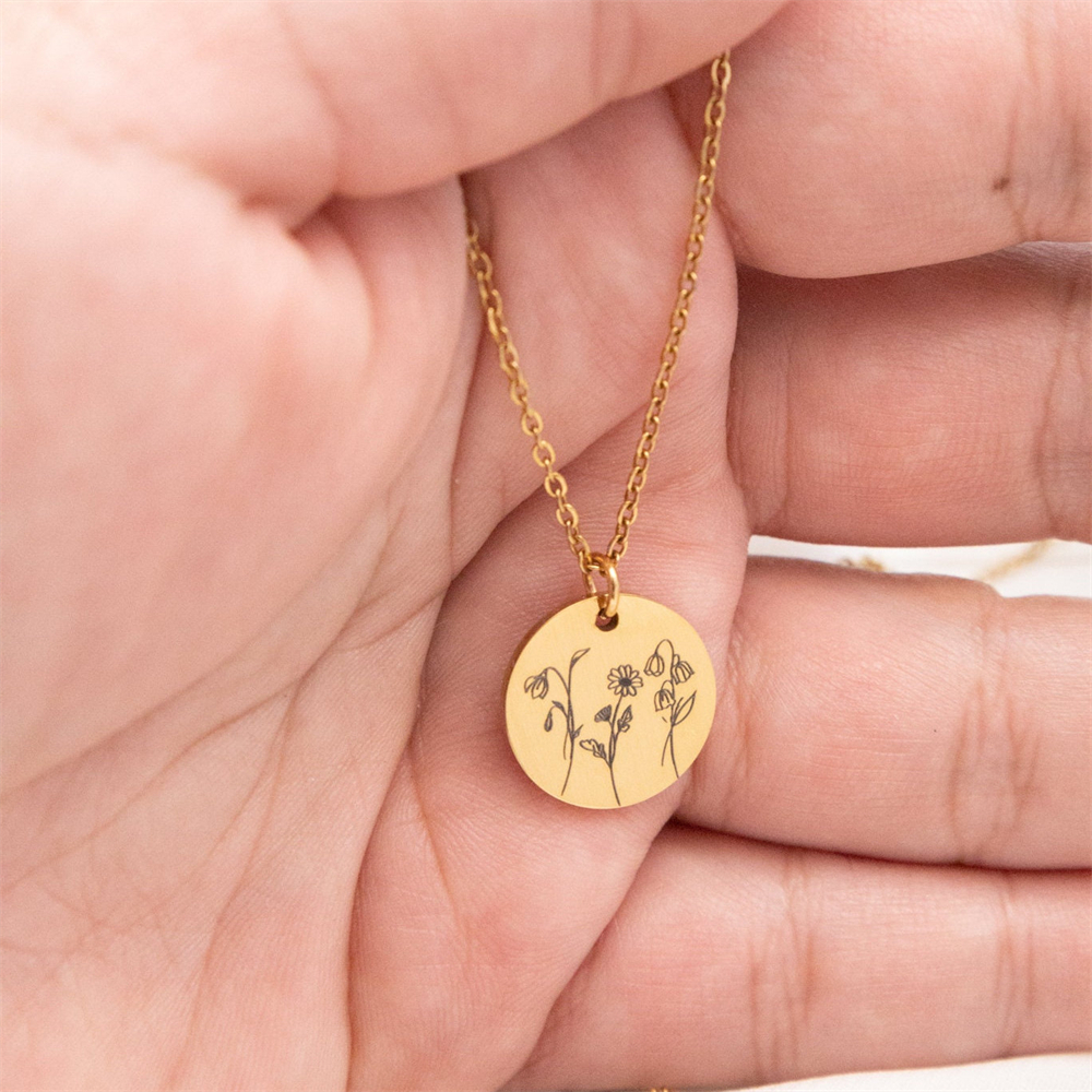 Birth Flower Necklace - Family Birth flower Necklace Custom Engraved