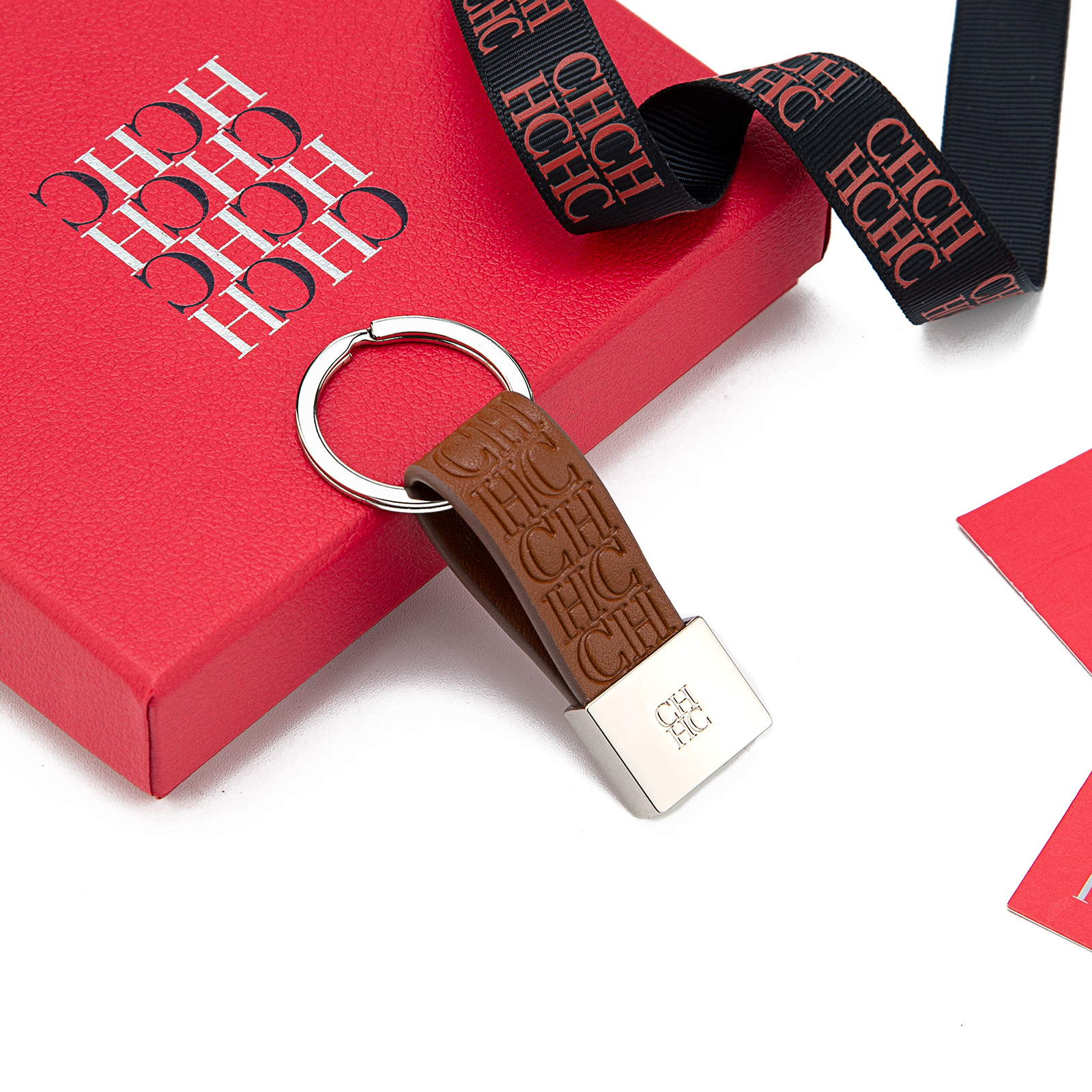 CH Embossed Monogram Leather K - Monogram Keychain Leather 评论和价格