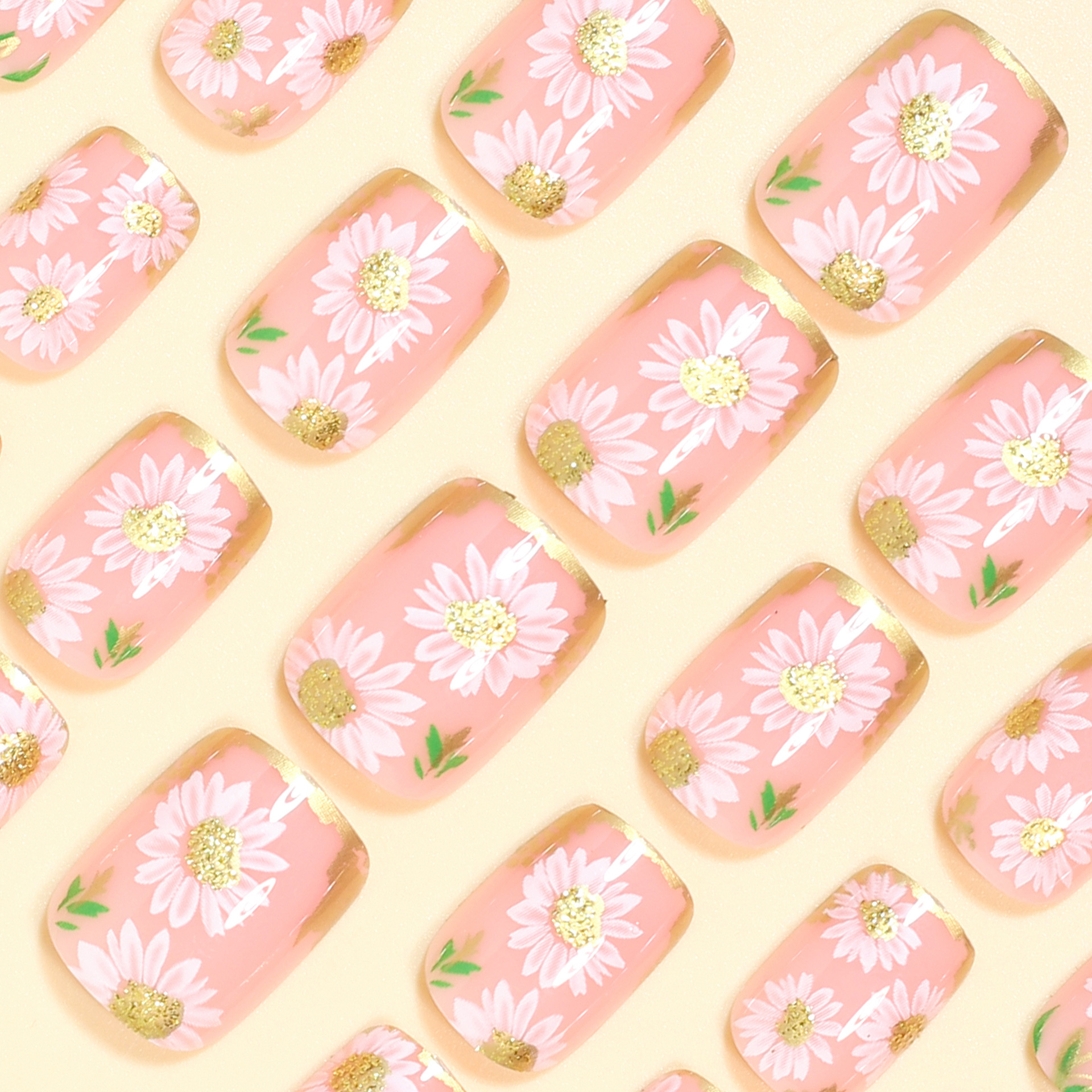 Short Square fake nails golden - Pressed Flower Art 评论和价格