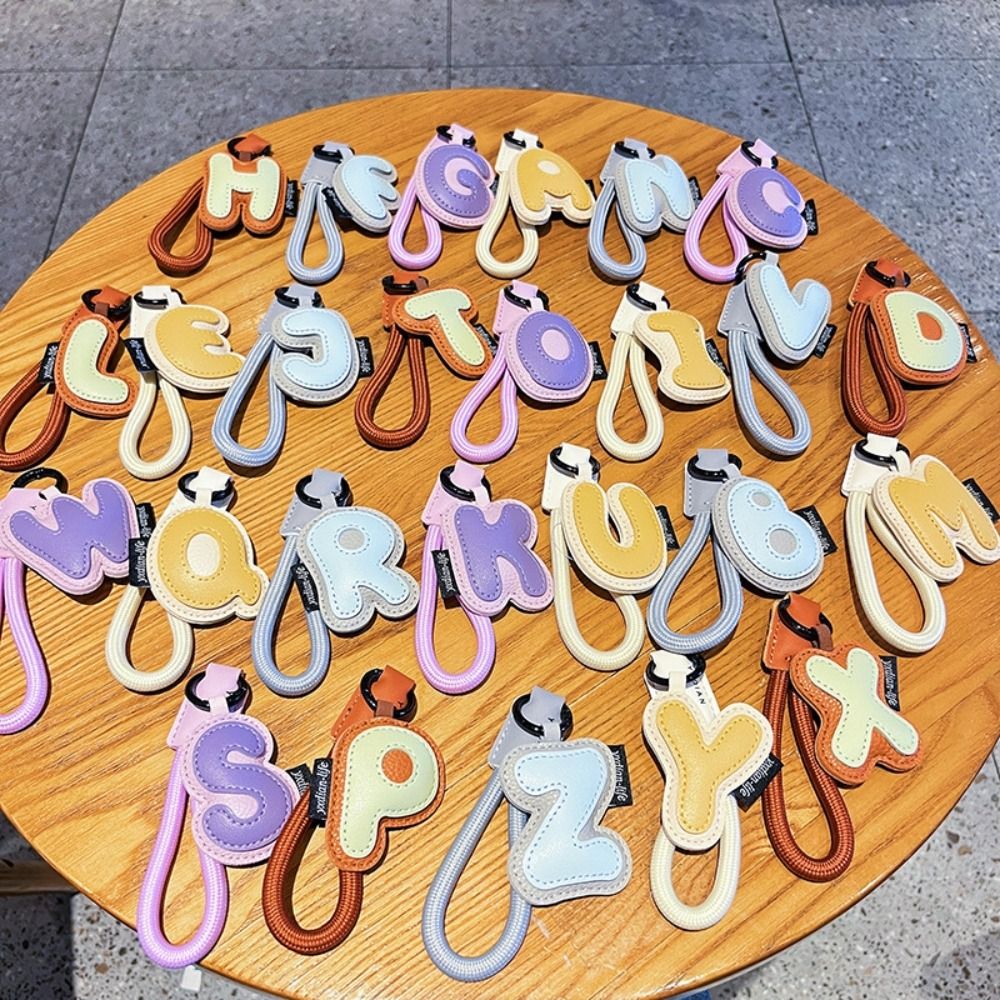 Sweet 26 Letter Keychain PU Le - Monogram Keychain Leather 评论和价格
