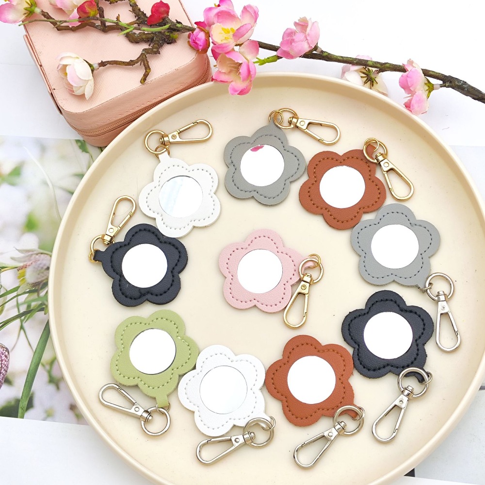 Flower Petal Shaped Mirror Bag - Initial Ring Custom 评论和价格